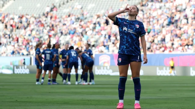 It all comes down to this: Everything at stake for the NWSL's blockbuster Decision Day