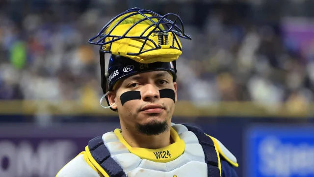 William Contreras had a hilarious staredown with Yandy Diaz during a World Series ABS challenge