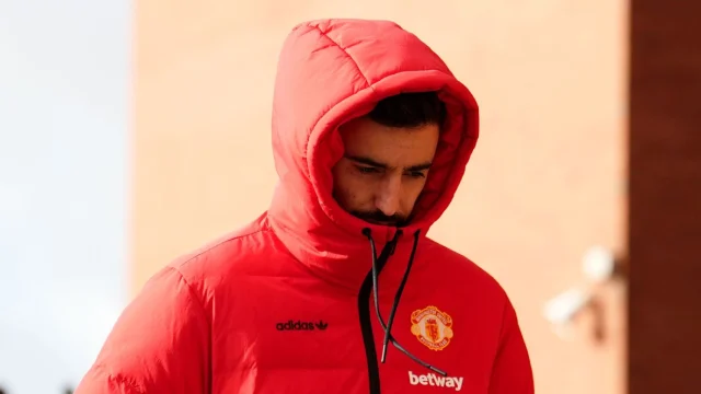 Bruno Fernandes left out by Man United after Michael Carrick criticism