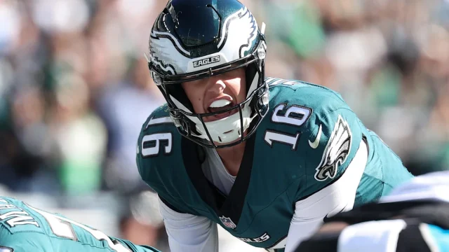 How Eagles put Tanner McKee in tough situation replacing Jalen Hurts