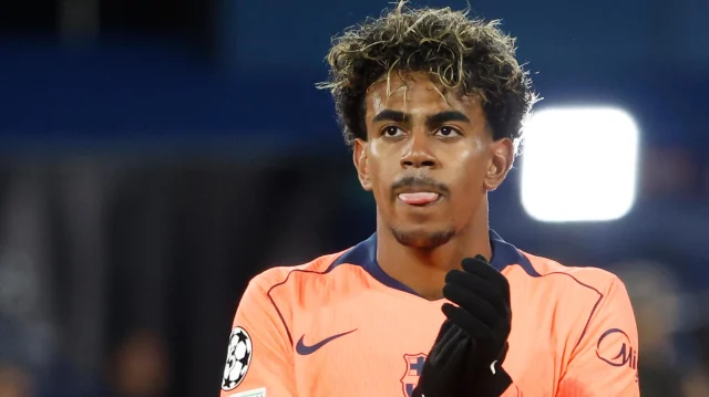 Check out what Barcelona is doing in the final hours before they take on Real Madrid in El Clasico.