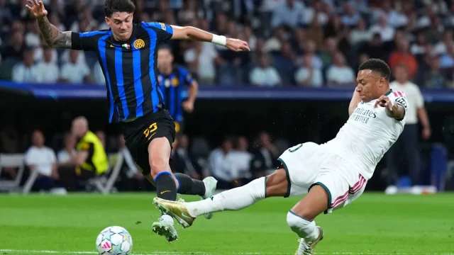 Barcelona January signing hinges on Hansi Flick