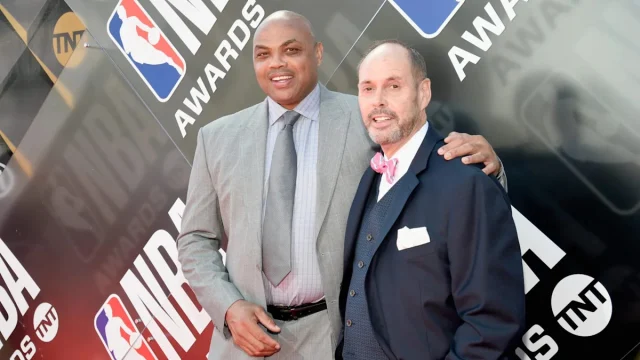 ‘Our leader’ – Charles Barkley tears up while giving emotional Ernie Johnson tribute