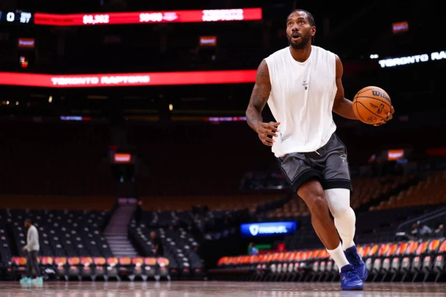 NBA season live updates: Kawhi Leonard to miss return game vs. Clippers; latest on Thunder injuries