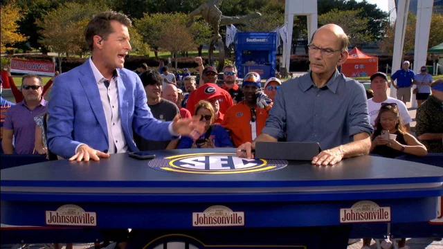 Matt Barrie joins The Paul Finebaum Show to discuss how continuous changes across the college football world has impacted the SEC as he previews the Florida vs. Georgia matchup.