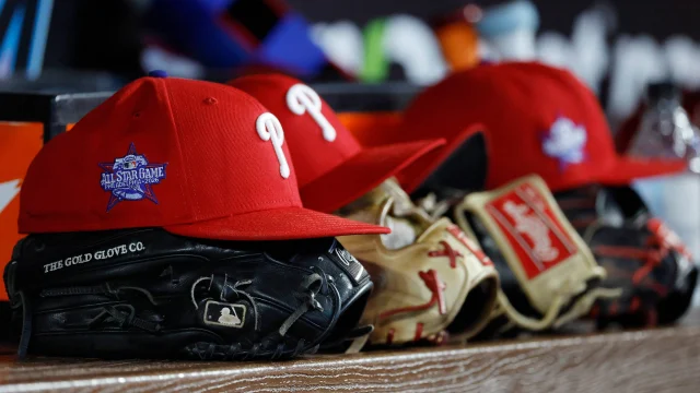 Phillies Predicted for Shocking Free Agent Addition to Lineup