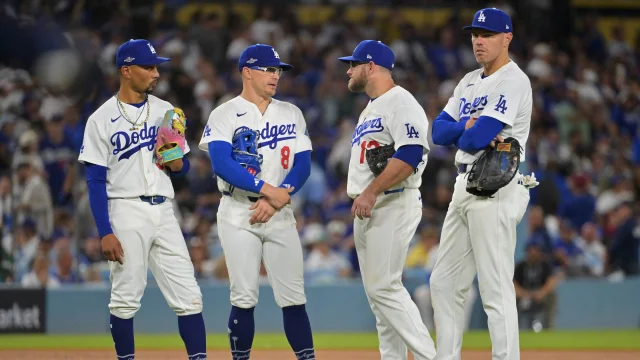 Dodgers' 13-Year Veteran Projected to Sign 1-Year, $1.5 Million Deal in Free Agency