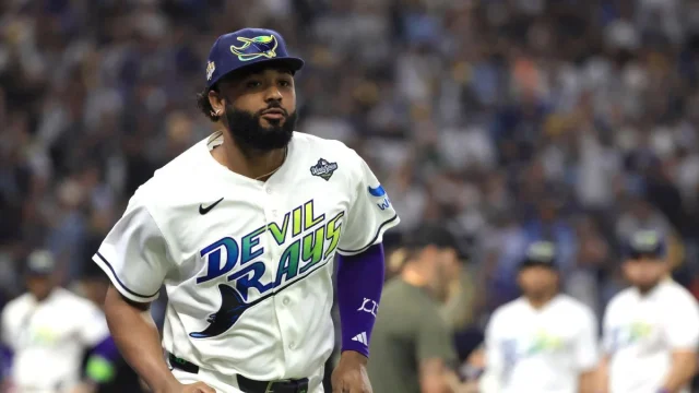 Rays’ Junior Caminero explains play that happened right before Brewers’ 5th inning outburst